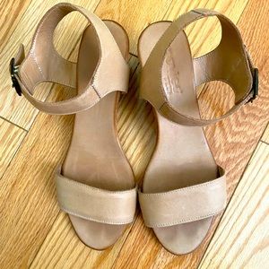 Genuine leather sandals